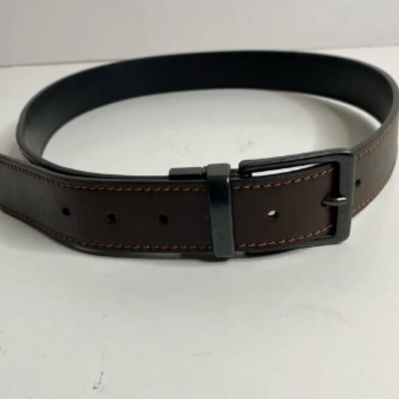 Levi’s Two in One Reversible Brown and Black Belt Size Medium 34-36 Unisex - Picture 1 of 5